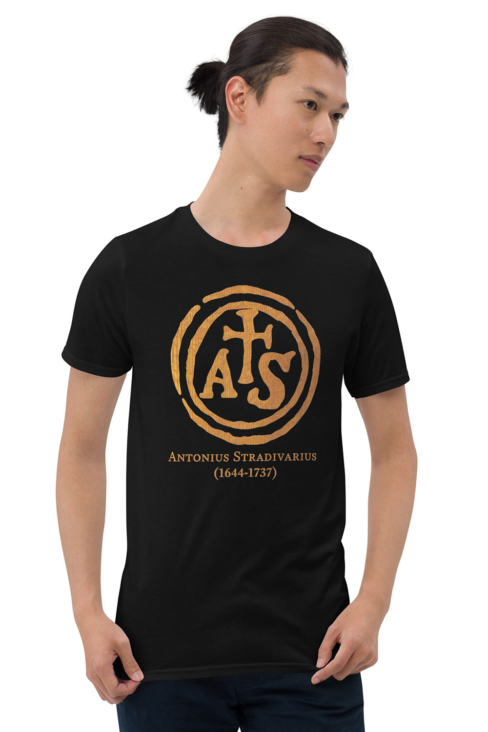 Black tee with “Stradivarius Logo” graphic, front view